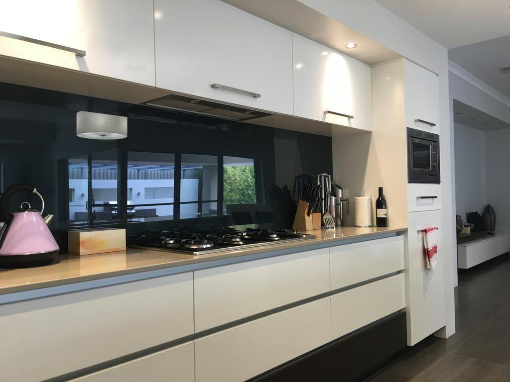 Magnificent Beach Retreat Jindalee Luaran gambar