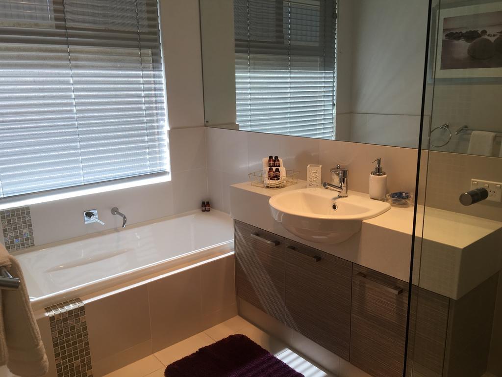 Magnificent Beach Retreat Jindalee Luaran gambar