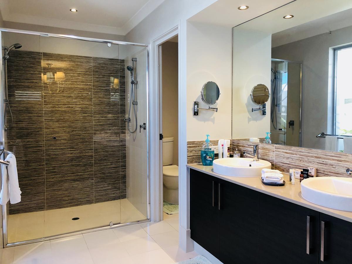 Magnificent Beach Retreat Jindalee Luaran gambar