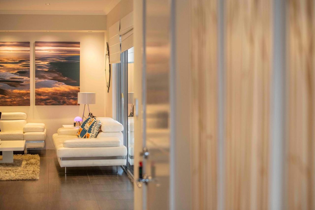 Magnificent Beach Retreat Jindalee Luaran gambar